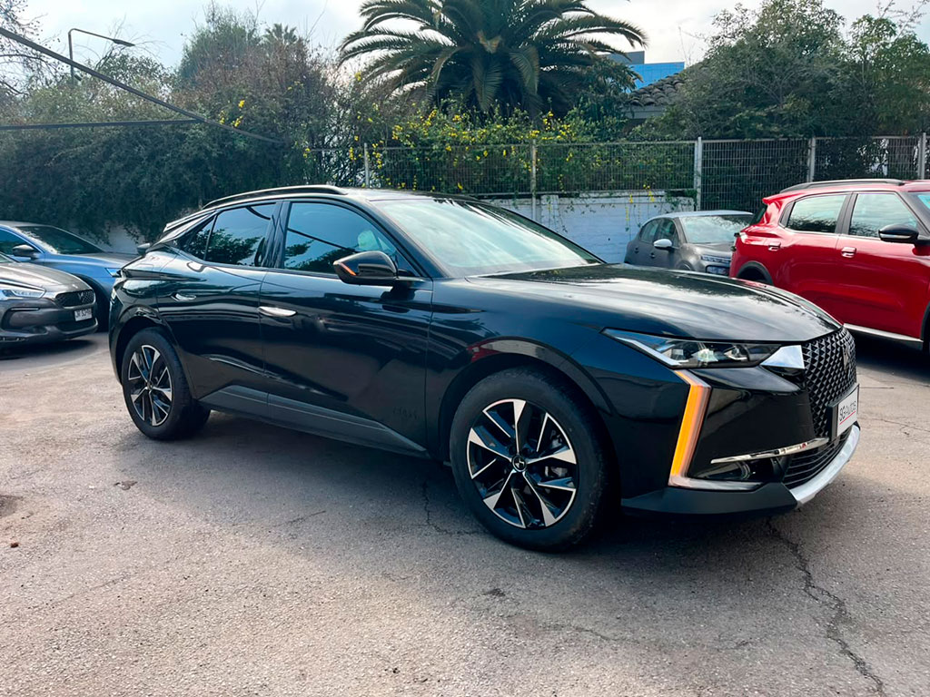 DS Automobiles Ds 4 Cross Bluehdi 1.5 Aut año 2023