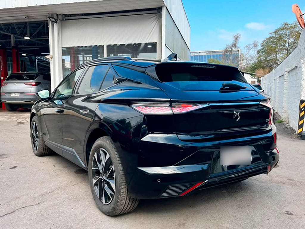 DS Automobiles Ds 4 Cross Bluehdi 1.5 Aut año 2023