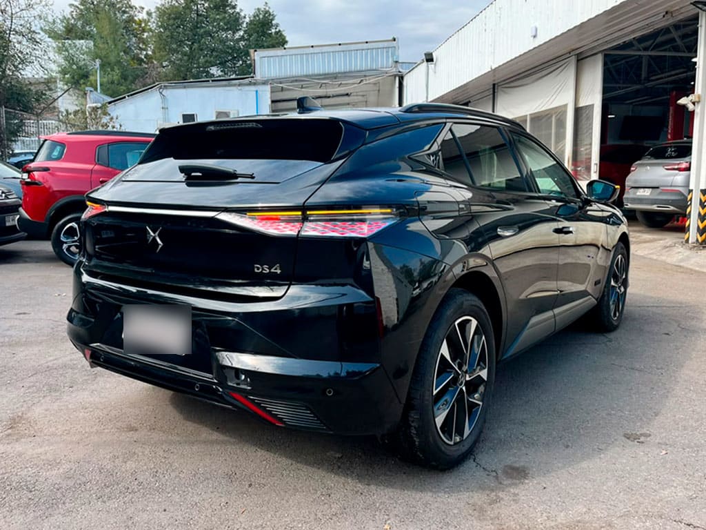 DS Automobiles Ds 4 Cross Bluehdi 1.5 Aut año 2023