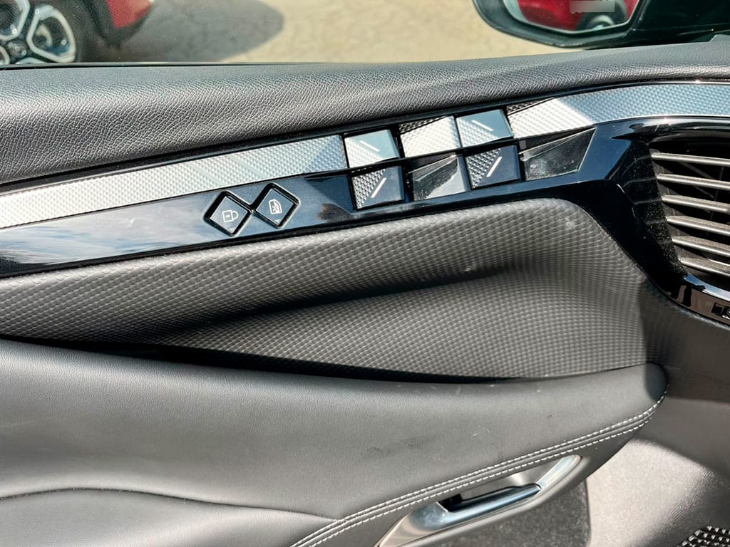 DS Automobiles Ds 4 Cross Bluehdi 1.5 Aut año 2023