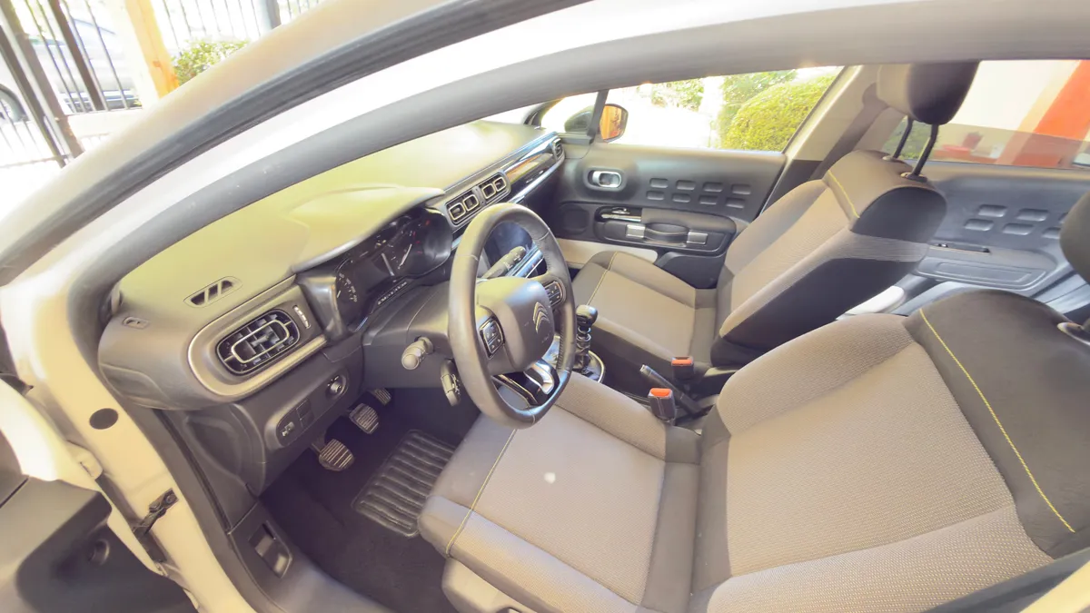 CITROEN C-3 1.5 Aircross Bluehdi 100 S&s Live Mt Diesel año 2024