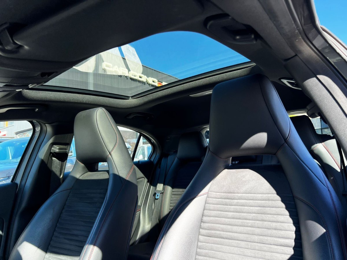 Mercedes-Benz A200 Blueefficiency 1.6 Mt año 2014