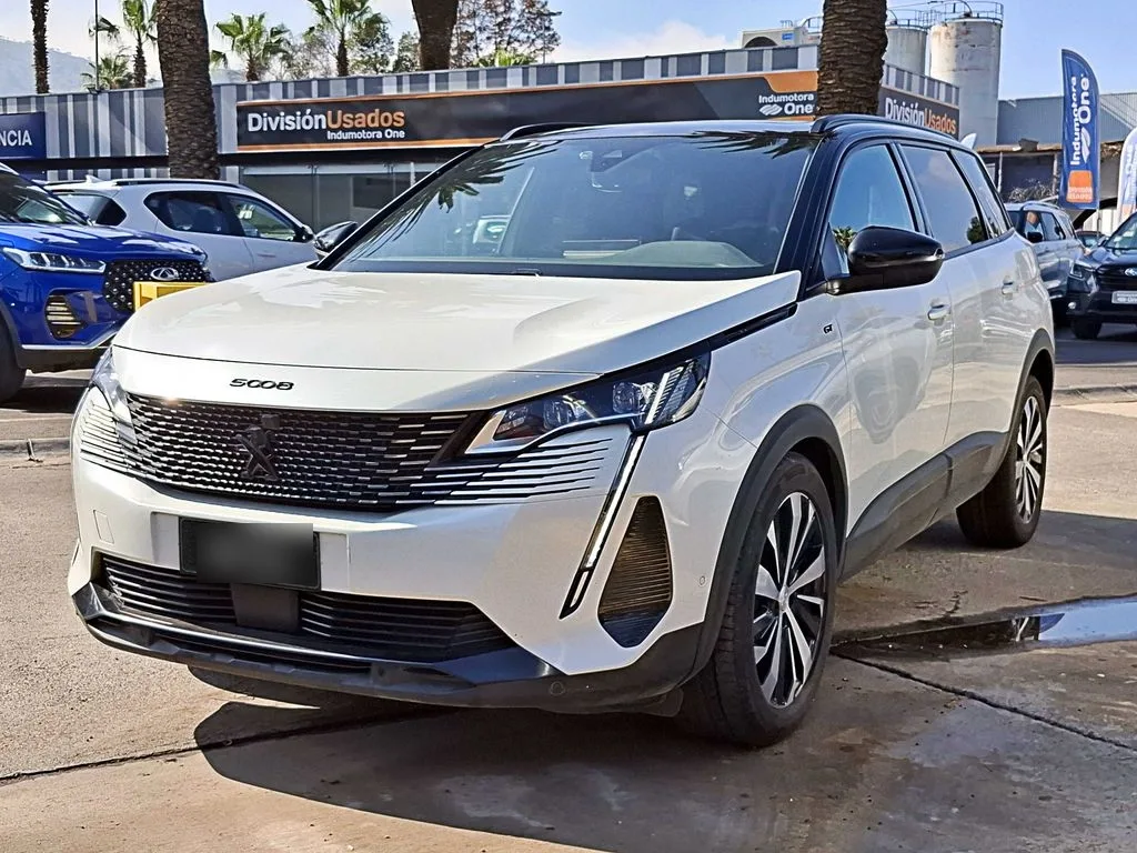 Peugeot 5008 1.6 Allure At año 2024