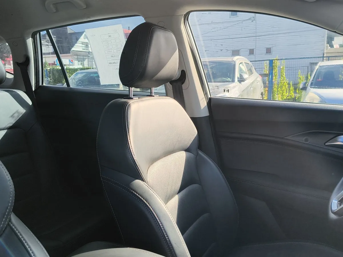 JAC Js8 1.5 Comfort Ce 4x2 6mt 5p año 2023