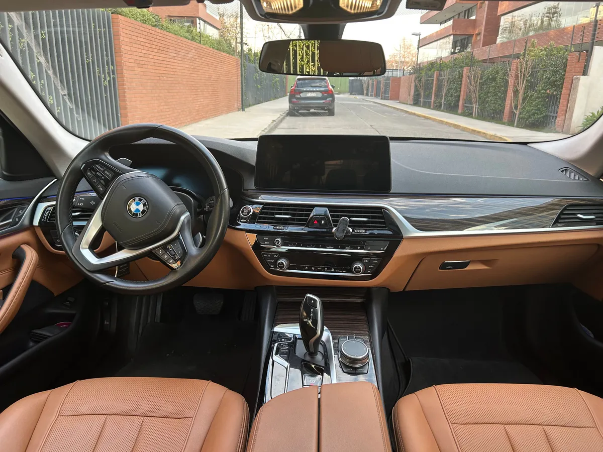 BMW 520 2.0 Heritage Lci At año 2023