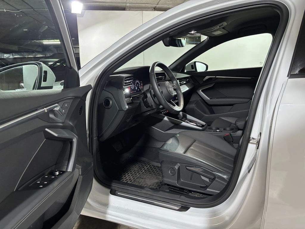 Audi A3 1.4 Tfsi 35 Sportback 4x2 At 5p año 2025