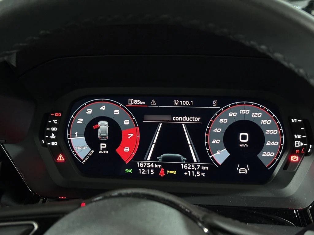 Audi A3 1.4 Tfsi 35 Sportback 4x2 At 5p año 2025
