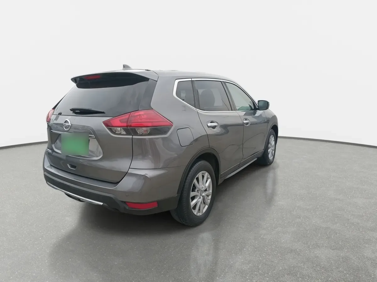 Nissan X-Trail 2.5 Sense Mc 4x2 Cvt At 5p año 2022