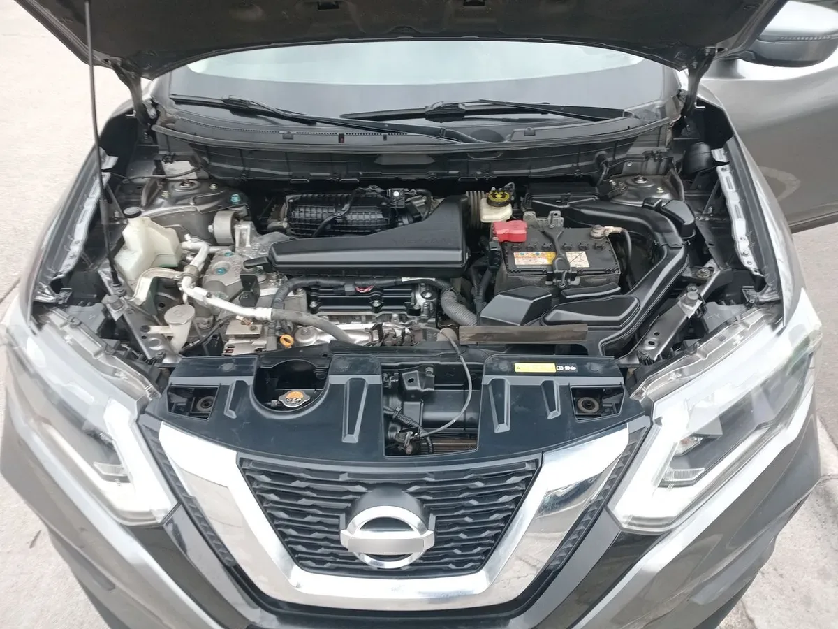 Nissan X-Trail 2.5 Sense Mc 4x2 Cvt At 5p año 2022