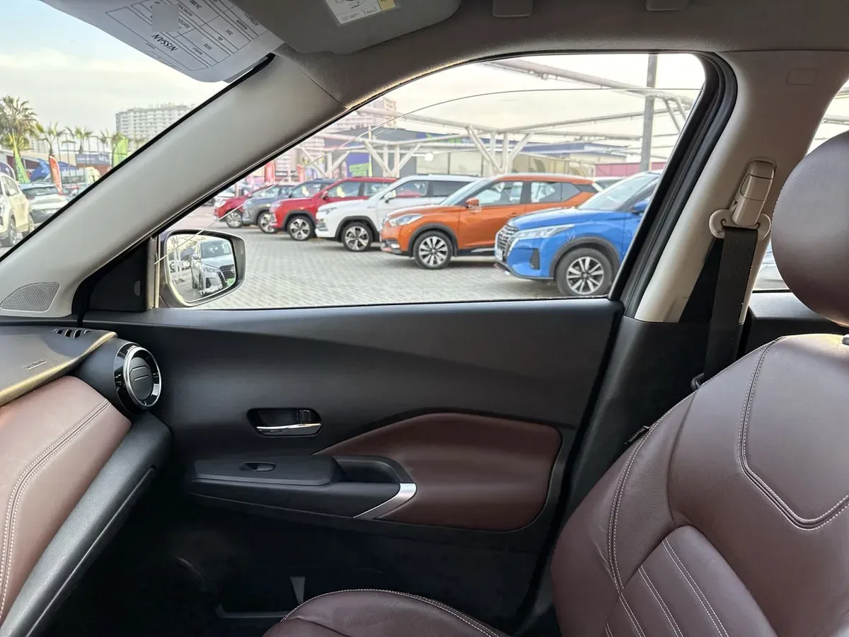 Nissan Kicks 1.6 Exclusive Rock Edition 4x2 Cvt At 5p año 2024