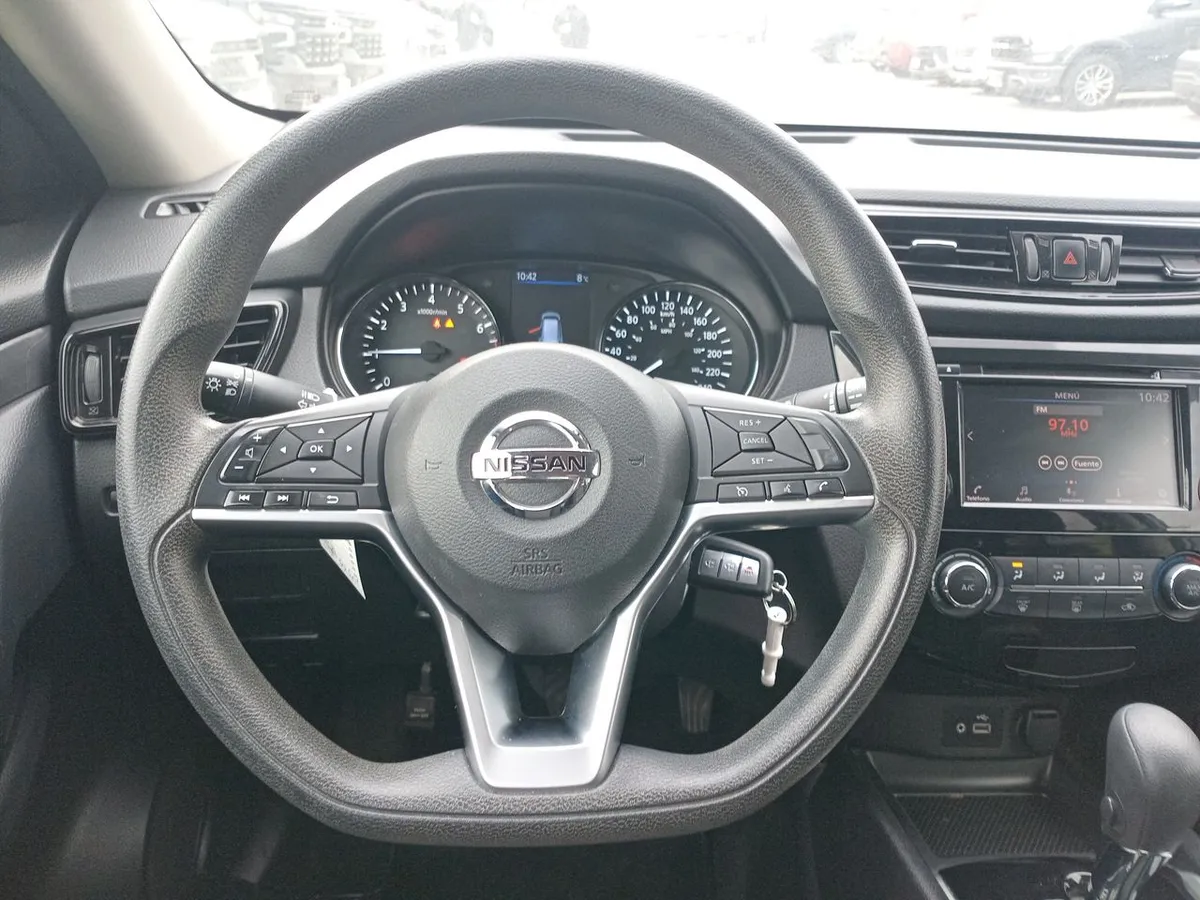 Nissan X-Trail 2.5 Sense Mc 4x2 Cvt At 5p año 2022