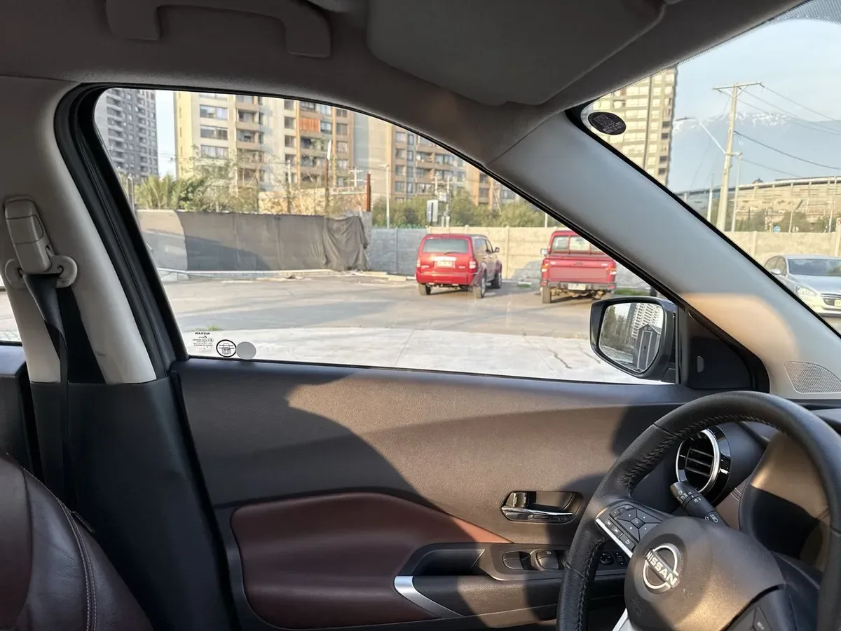 Nissan Kicks 1.6 Exclusive Rock Edition 4x2 Cvt At 5p año 2024