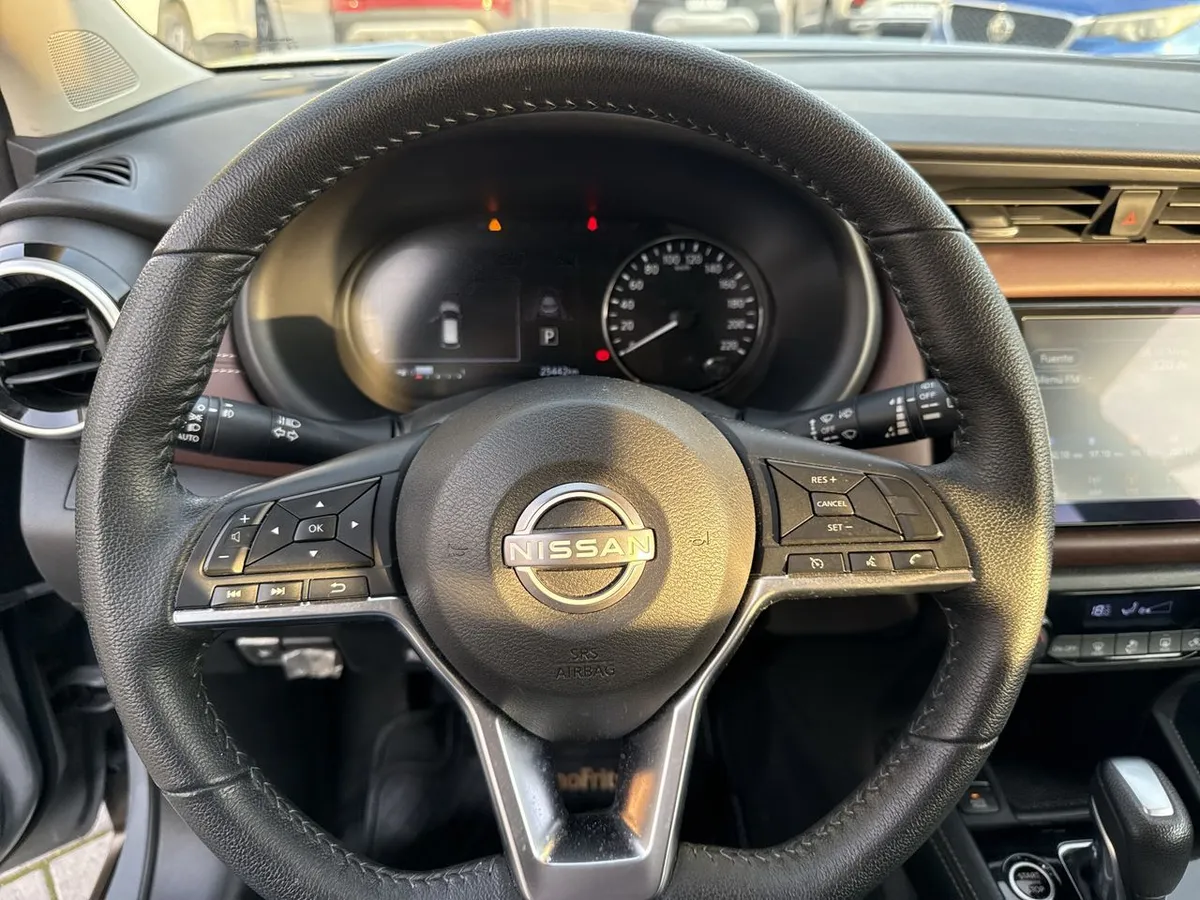 Nissan Kicks 1.6 Exclusive Rock Edition 4x2 Cvt At 5p año 2024