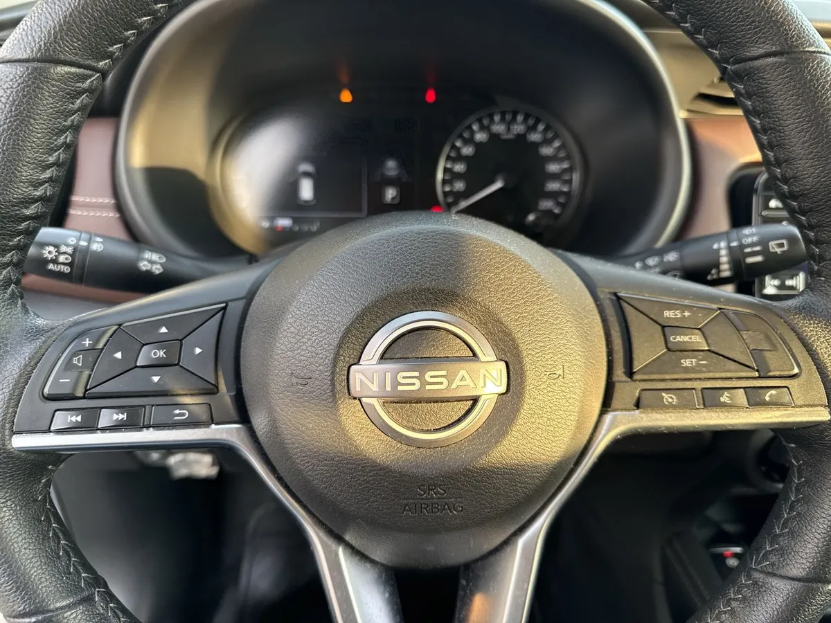 Nissan Kicks 1.6 Exclusive Rock Edition 4x2 Cvt At 5p año 2024