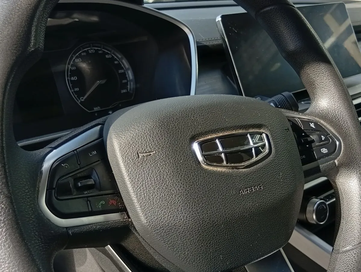 Geely Coolray 1.5 Comfort 4x2 At 5p año 2022