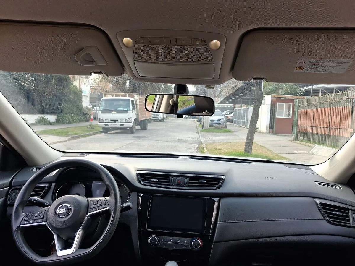 Nissan X-Trail 2.5 Sense 4x2 2row Cvt At 5p año 2019