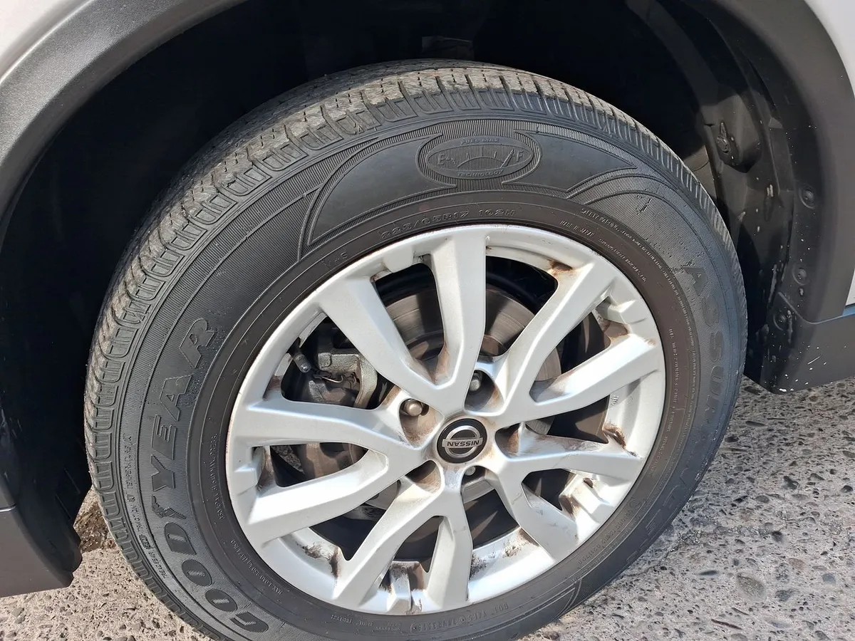 Nissan X-Trail 2.5 Sense 4x2 2row Cvt At 5p año 2019