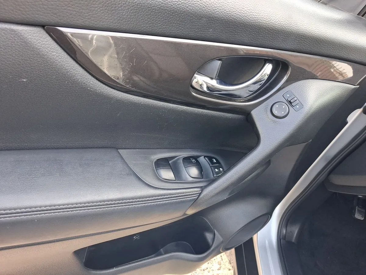 Nissan X-Trail 2.5 Sense 4x2 2row Cvt At 5p año 2019