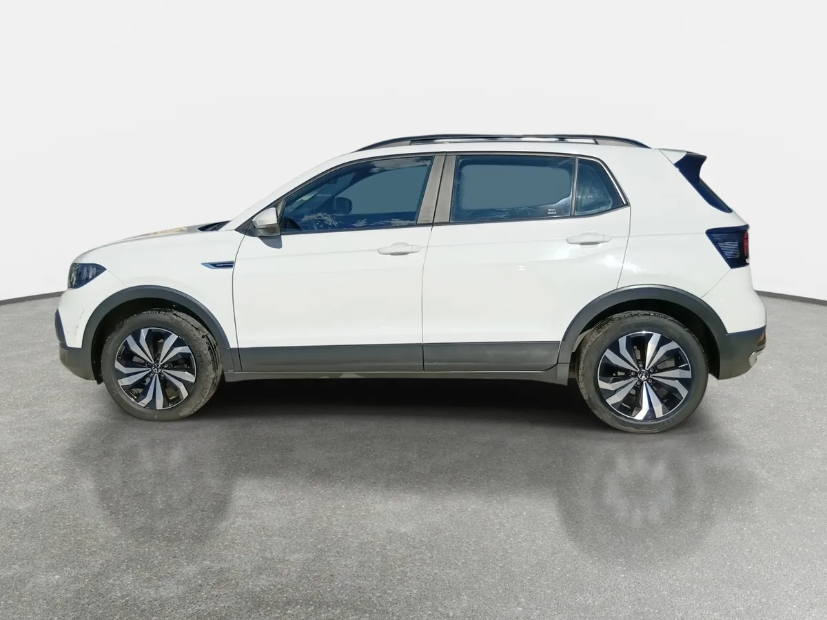 Volkswagen T-Cross 1.0 Tsi Comfortline 4x2 Mt5 5p año 2023