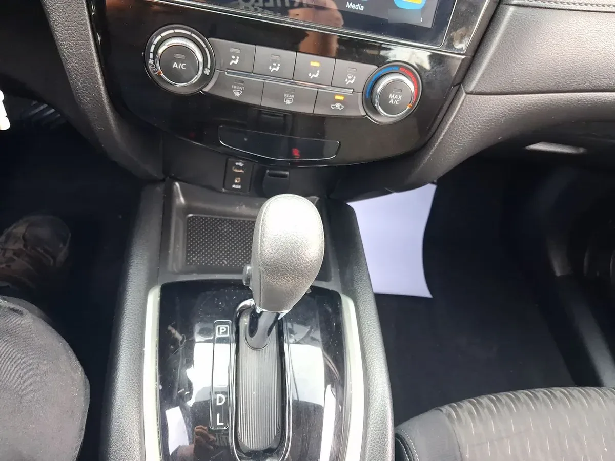 Nissan X-Trail 2.5 Sense 4x2 2row Cvt At 5p año 2019
