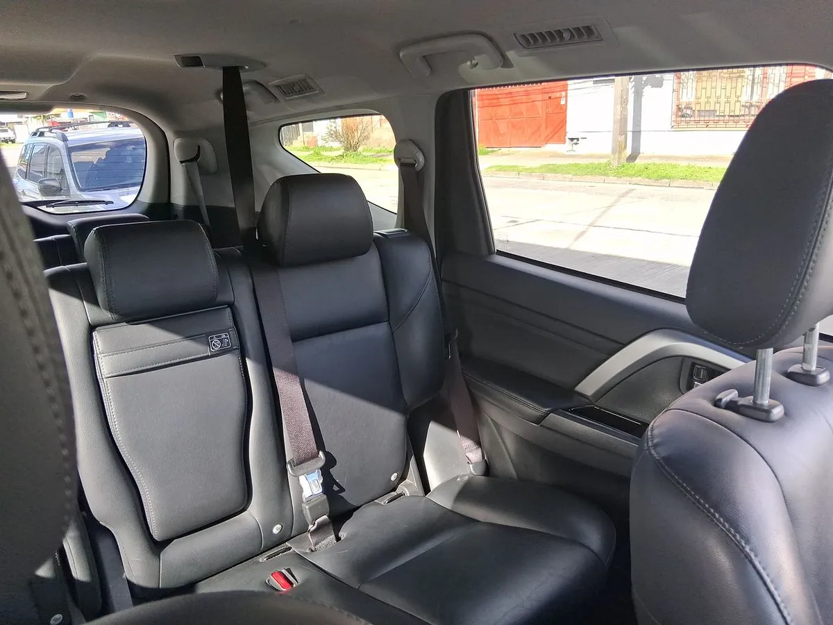 Mitsubishi Montero Sport 3.0 4x2 At 5p año 2024