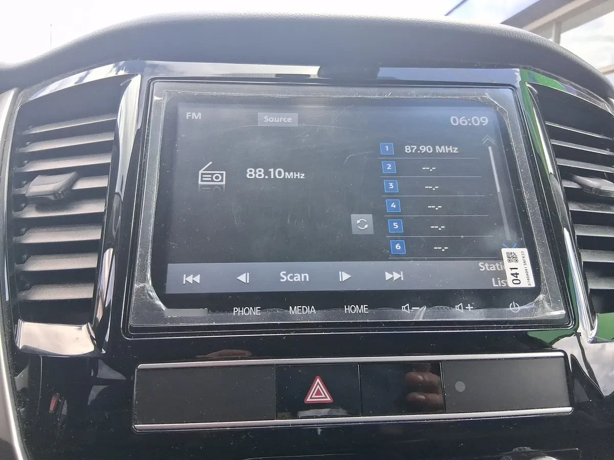 Mitsubishi Montero Sport 3.0 4x2 At 5p año 2024