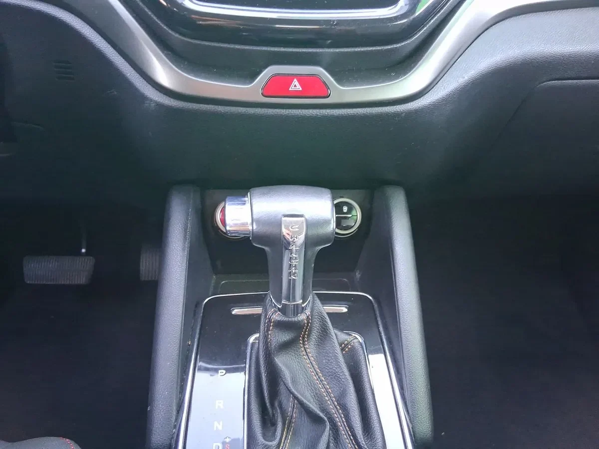 Changan Cx70 1.5t Elite 4x2 At 5p año 2020