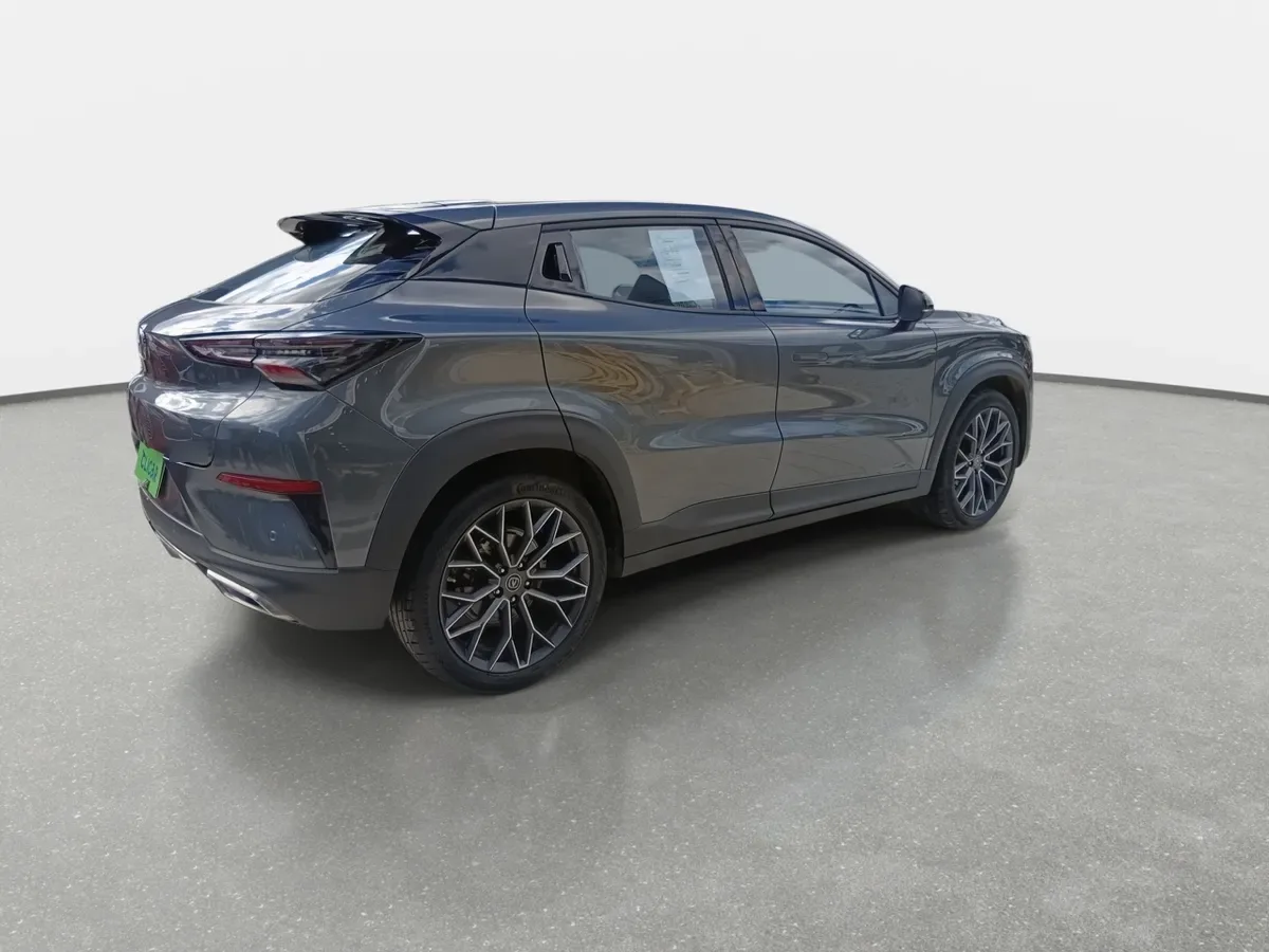 Changan Uni-T 1.5 Luxury 4x2 At 5p año 2024