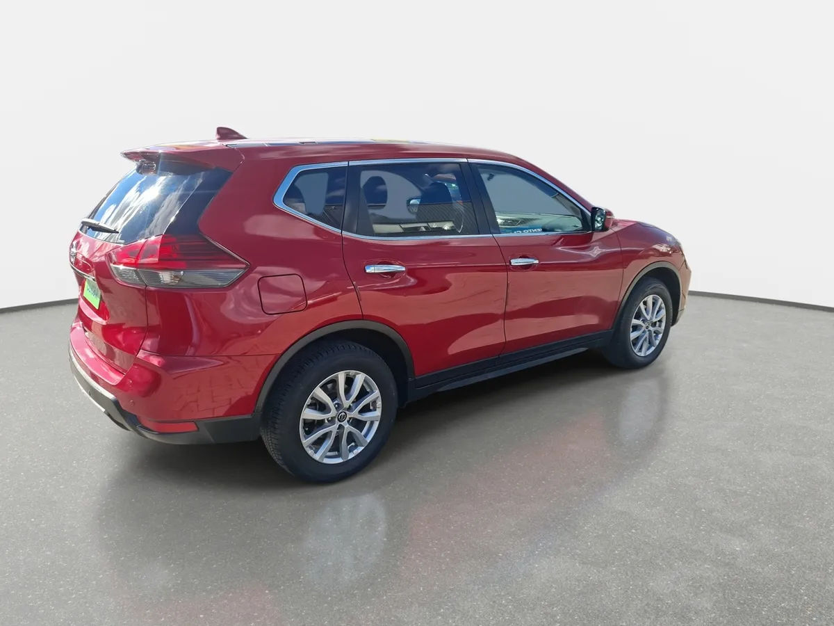 Nissan X-Trail 2.5 Sense Mc 4x2 2row Cvt At 5p año 2022