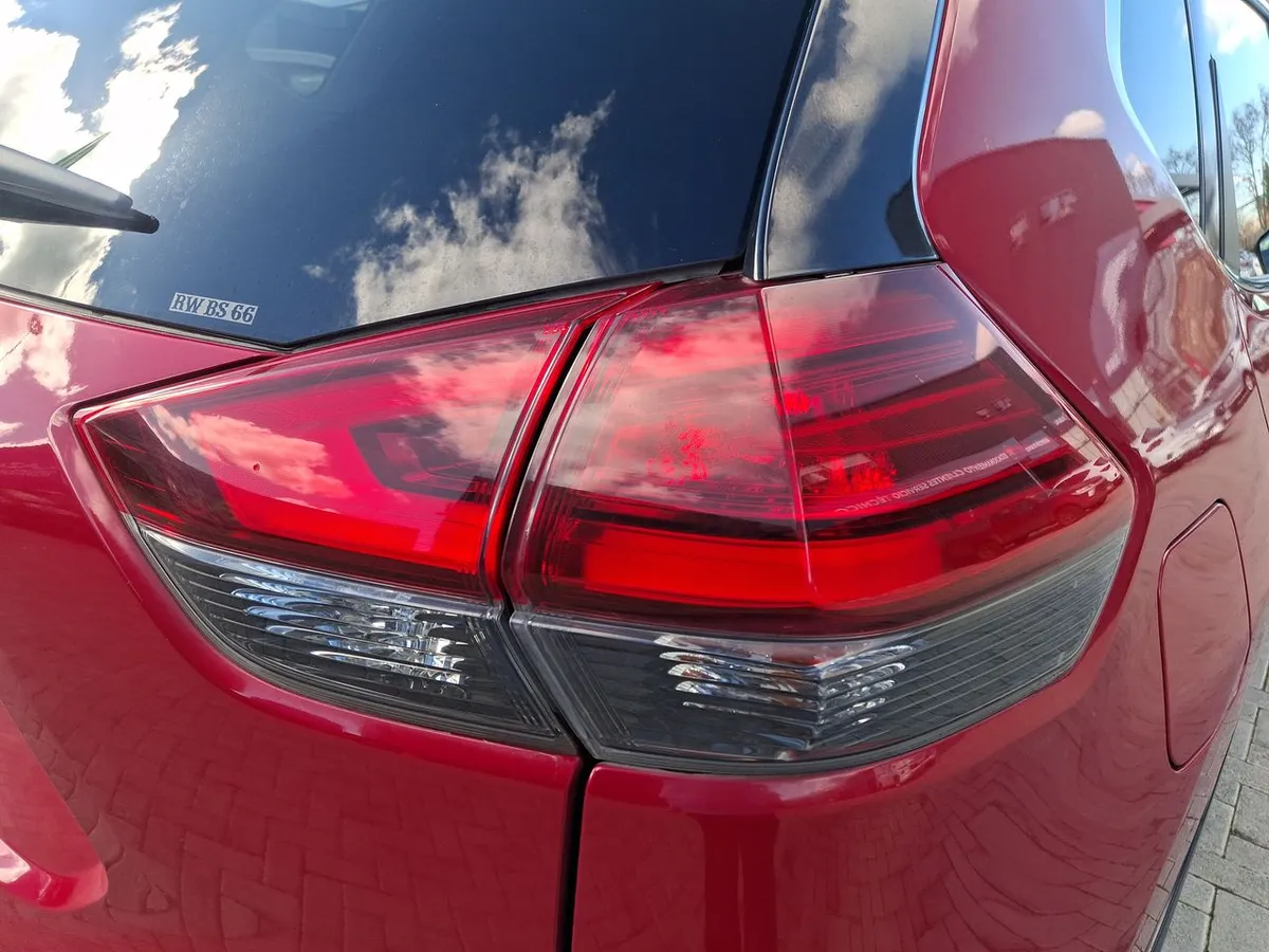 Nissan X-Trail 2.5 Sense Mc 4x2 2row Cvt At 5p año 2022