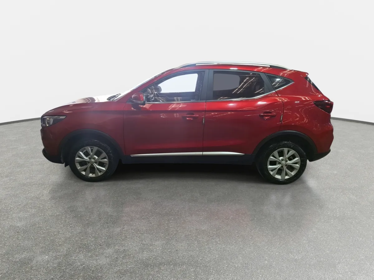MG Mg Zs 1.5 Std 4x2 Mt 5p año 2023