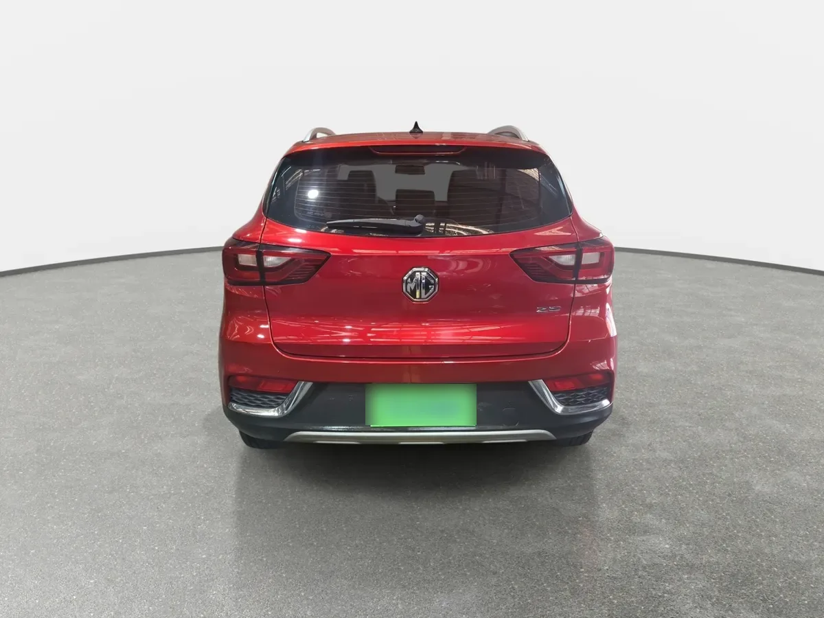 MG Mg Zs 1.5 Std 4x2 Mt 5p año 2023