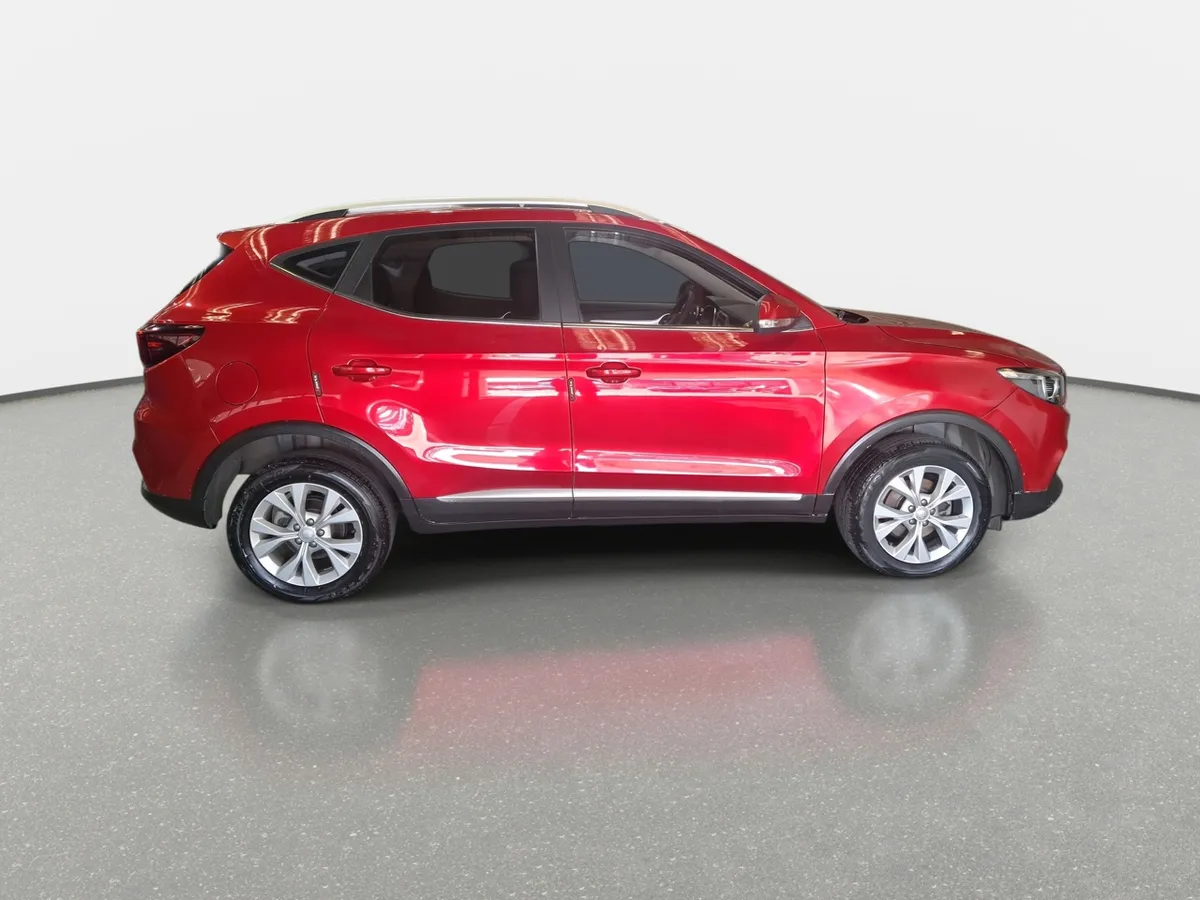 MG Mg Zs 1.5 Std 4x2 Mt 5p año 2023
