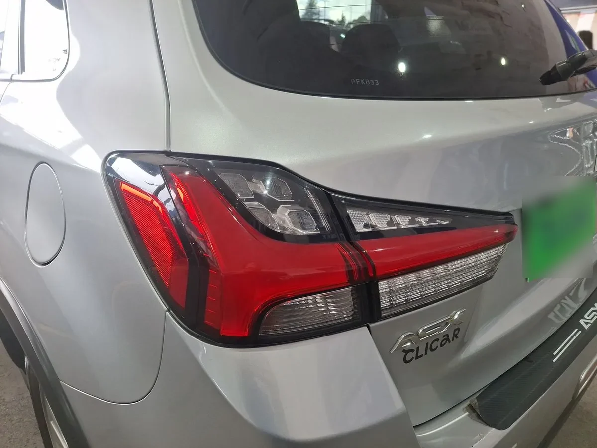 Mitsubishi Asx 1.6 Gls 4x2 Mt 5p año 2021