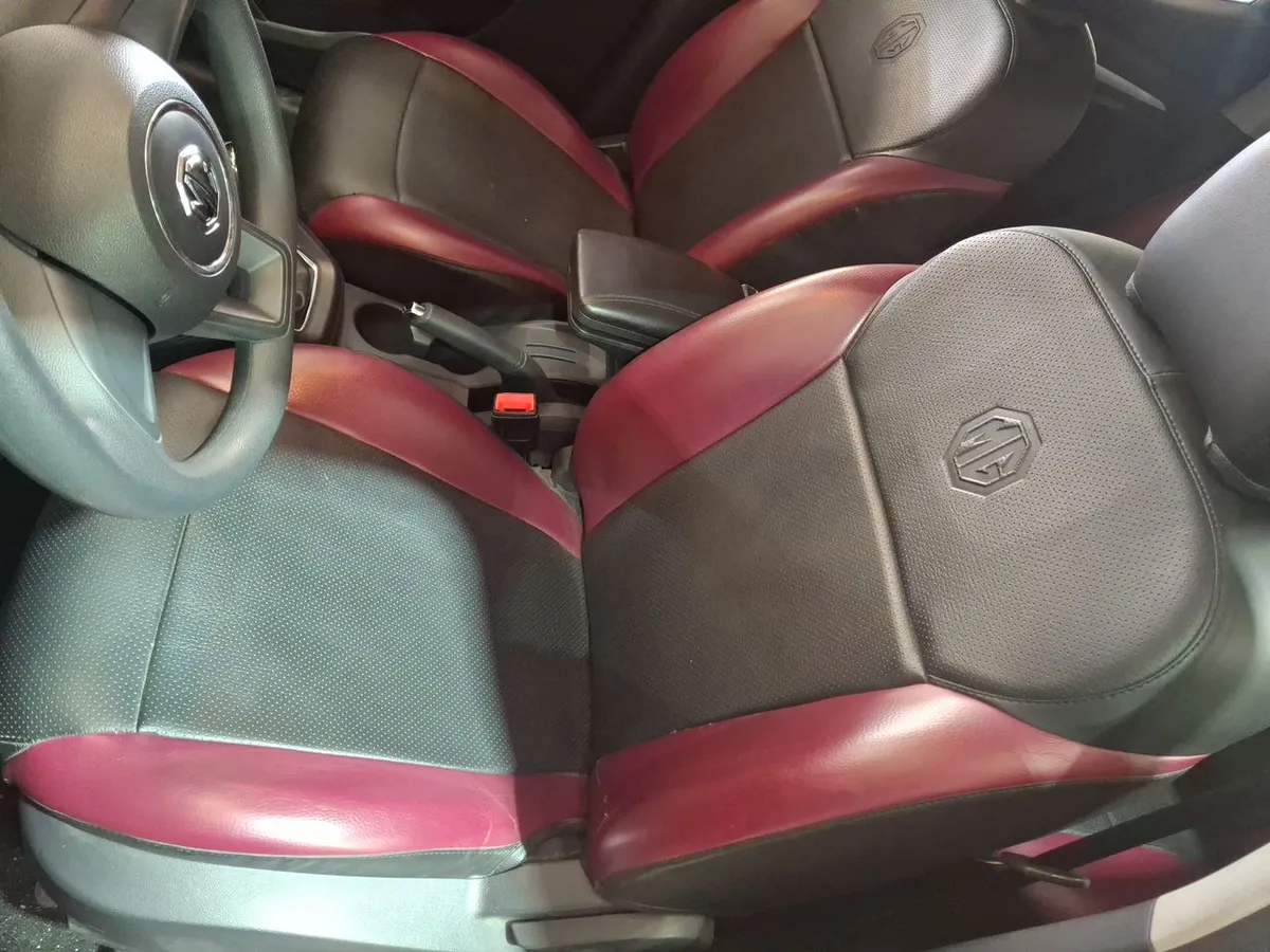 MG Mg Zs 1.5 Std 4x2 Mt 5p año 2023