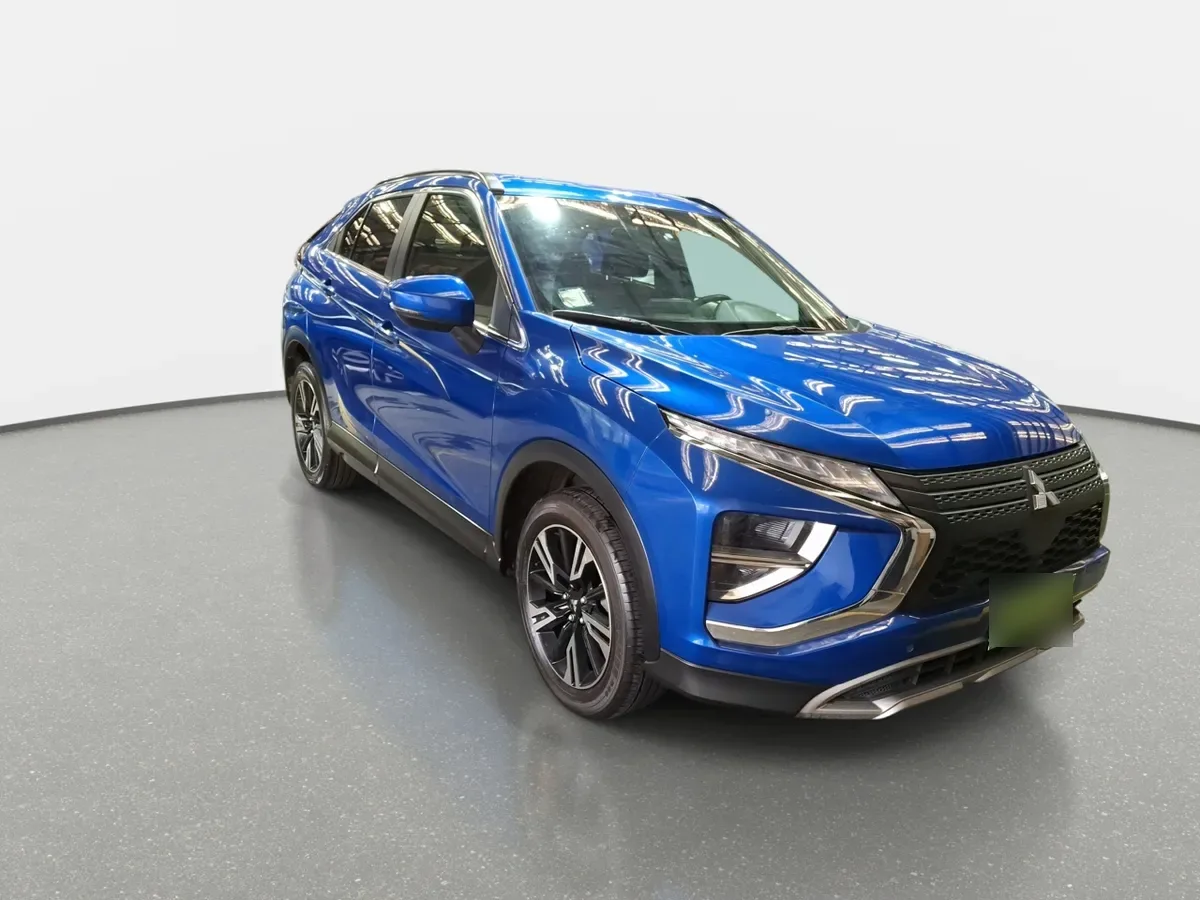 Mitsubishi Eclipse Cross 1.5 Rt P 4x2 At 5p año 2025