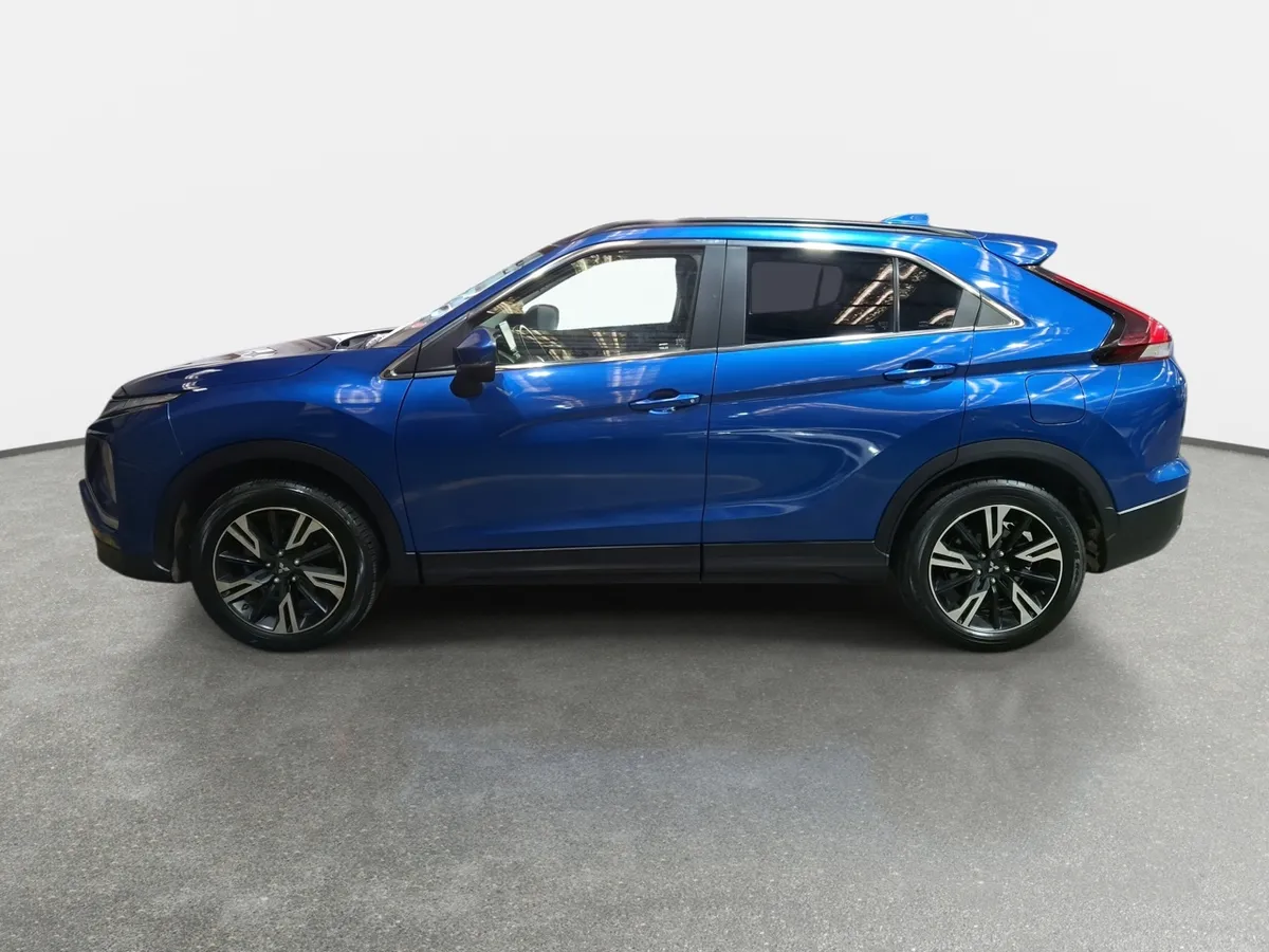 Mitsubishi Eclipse Cross 1.5 Rt P 4x2 At 5p año 2025