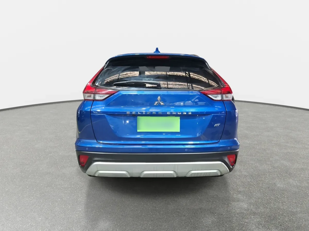 Mitsubishi Eclipse Cross 1.5 Rt P 4x2 At 5p año 2025