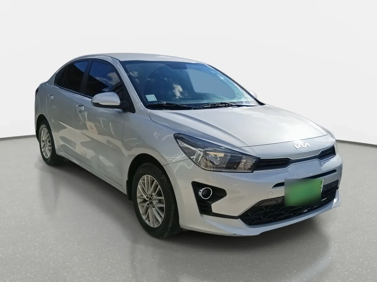 Kia Rio4 1.4 Lx 4x2 Ac Dab 6mt 4p año 2023
