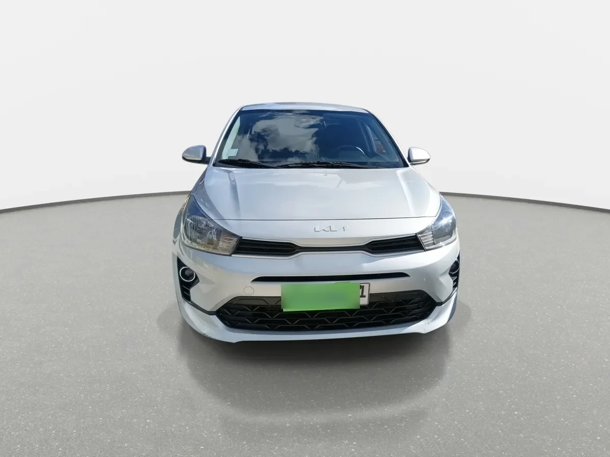 Kia Rio4 1.4 Lx 4x2 Ac Dab 6mt 4p año 2023