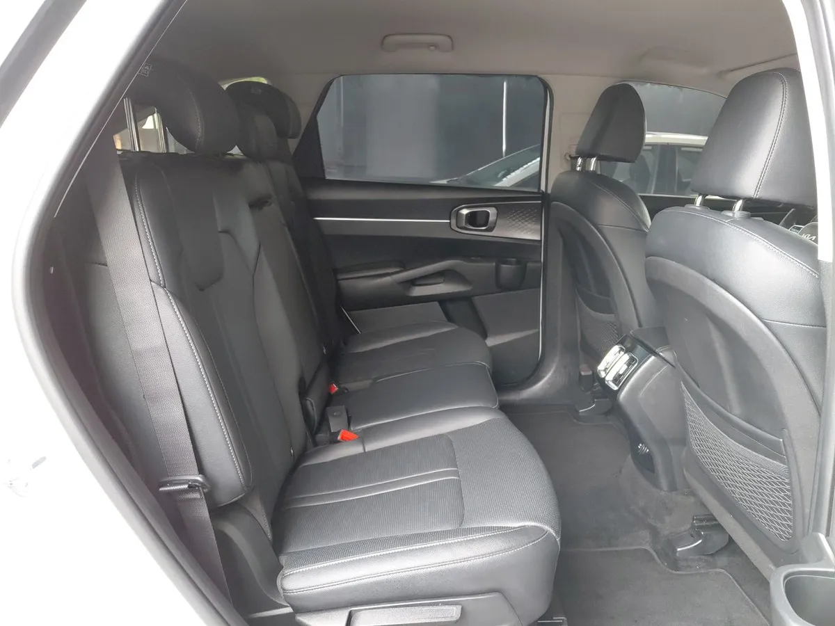 Kia Sorento 2.2 Ex Diesel 4wd Dct At8 5p año 2025