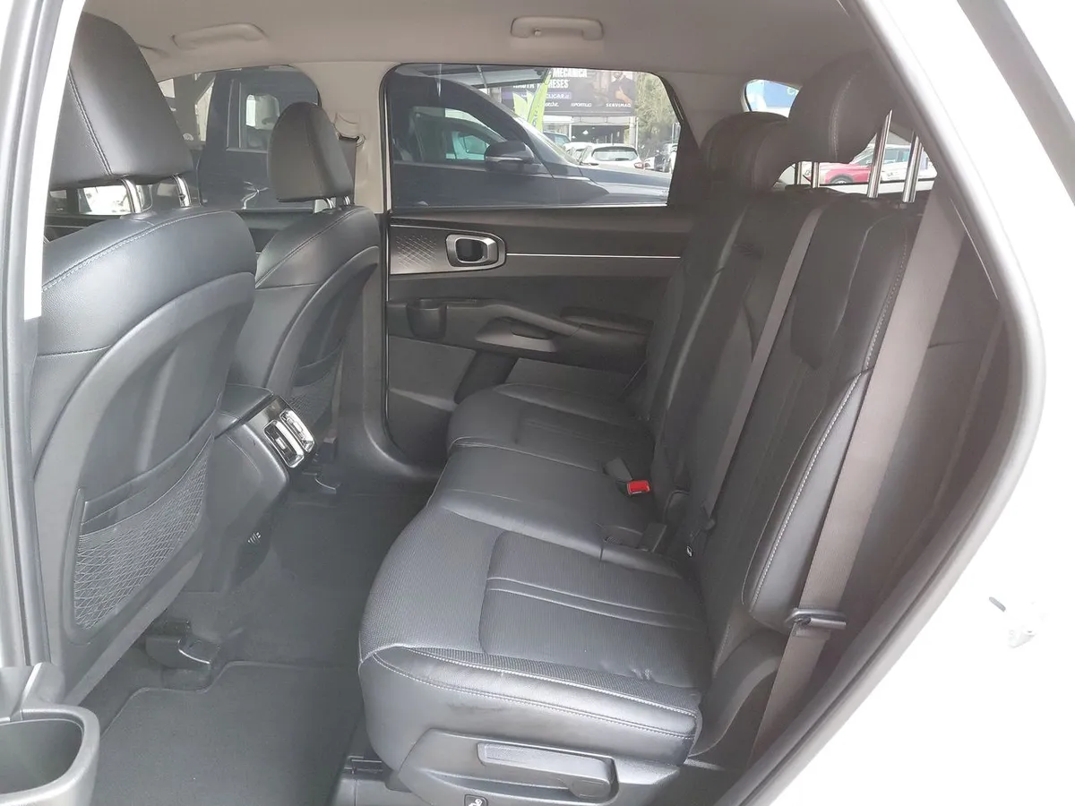 Kia Sorento 2.2 Ex Diesel 4wd Dct At8 5p año 2025