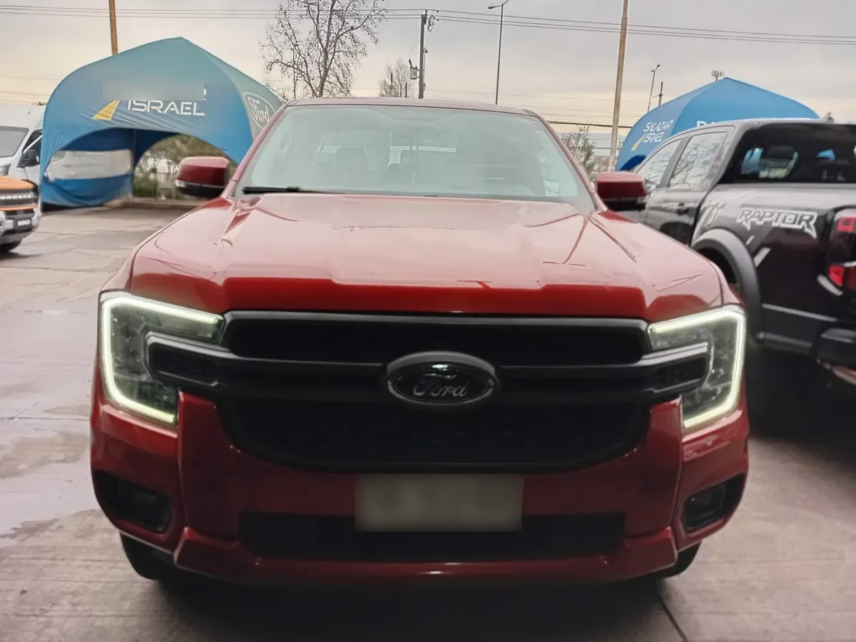Ford Ranger 2.0 Xls Diesel 4x2 Dob. Cab. Mt 4p año 2024
