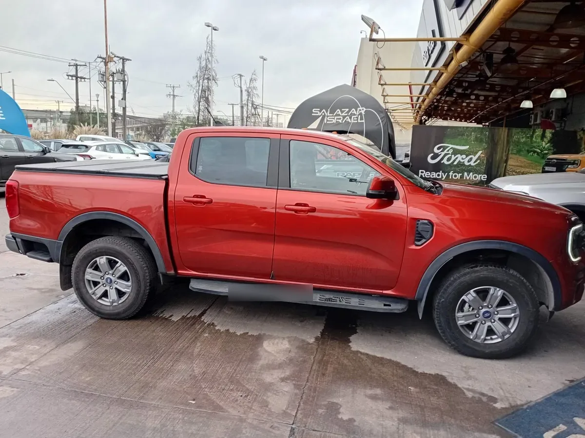 Ford Ranger 2.0 Xls Diesel 4x2 Dob. Cab. Mt 4p año 2024