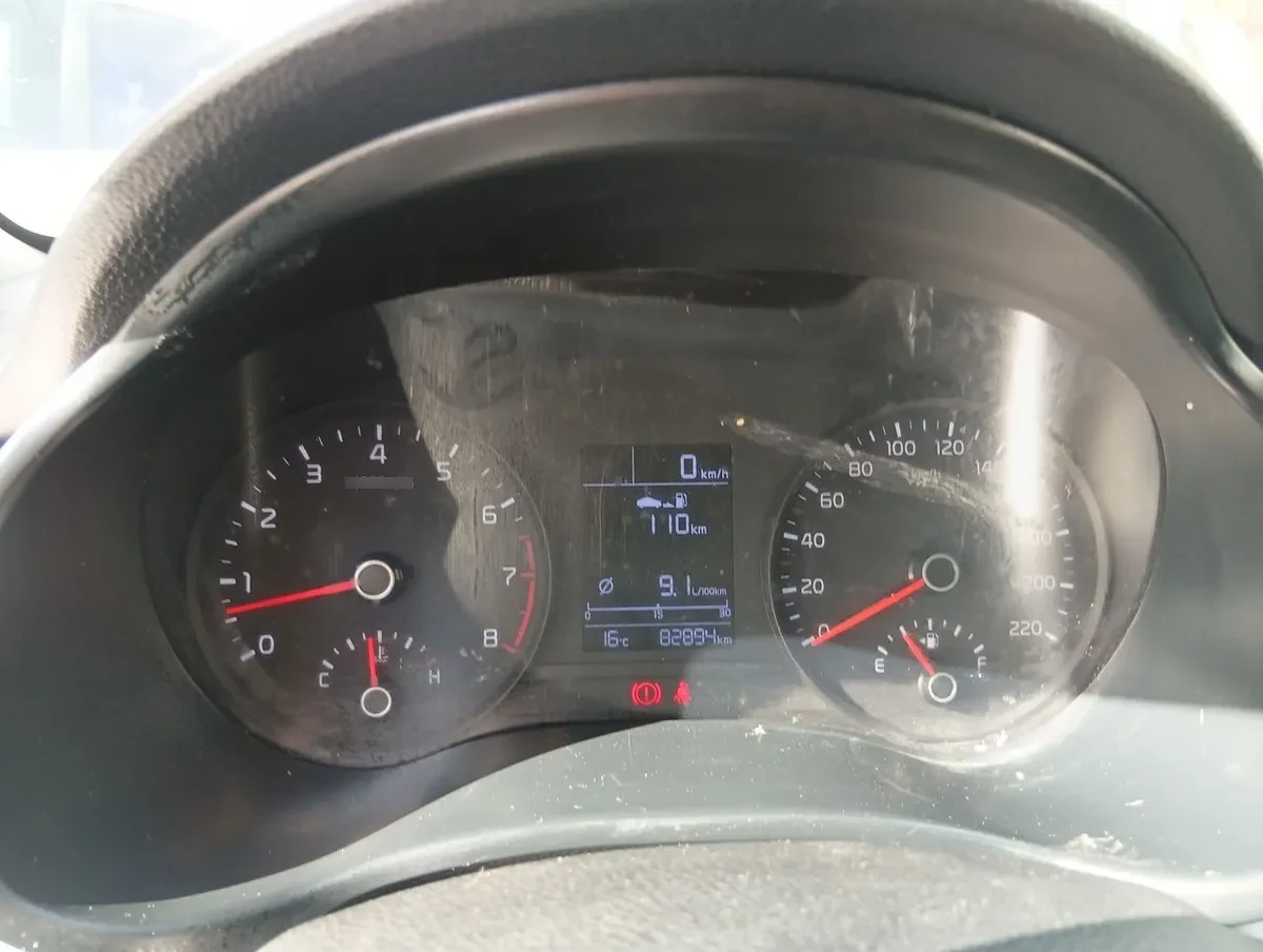 Kia Rio4 1.4 Lx 4x2 Ac Dab 6mt 4p año 2023