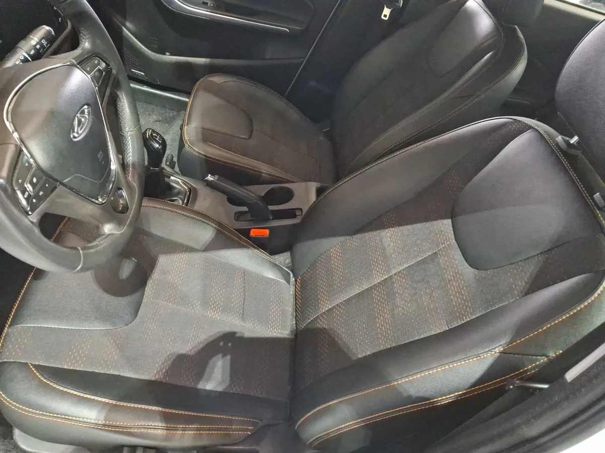 Chery Tiggo 2 1.5 Vvt Gls 4x2 Mt 5p año 2022