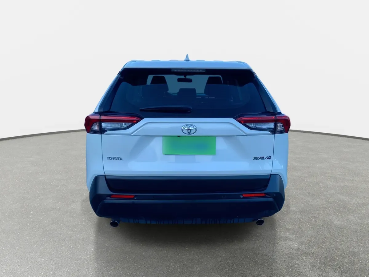 Toyota Rav 4 2.0 Le 4x2 Cvt At 5p año 2022