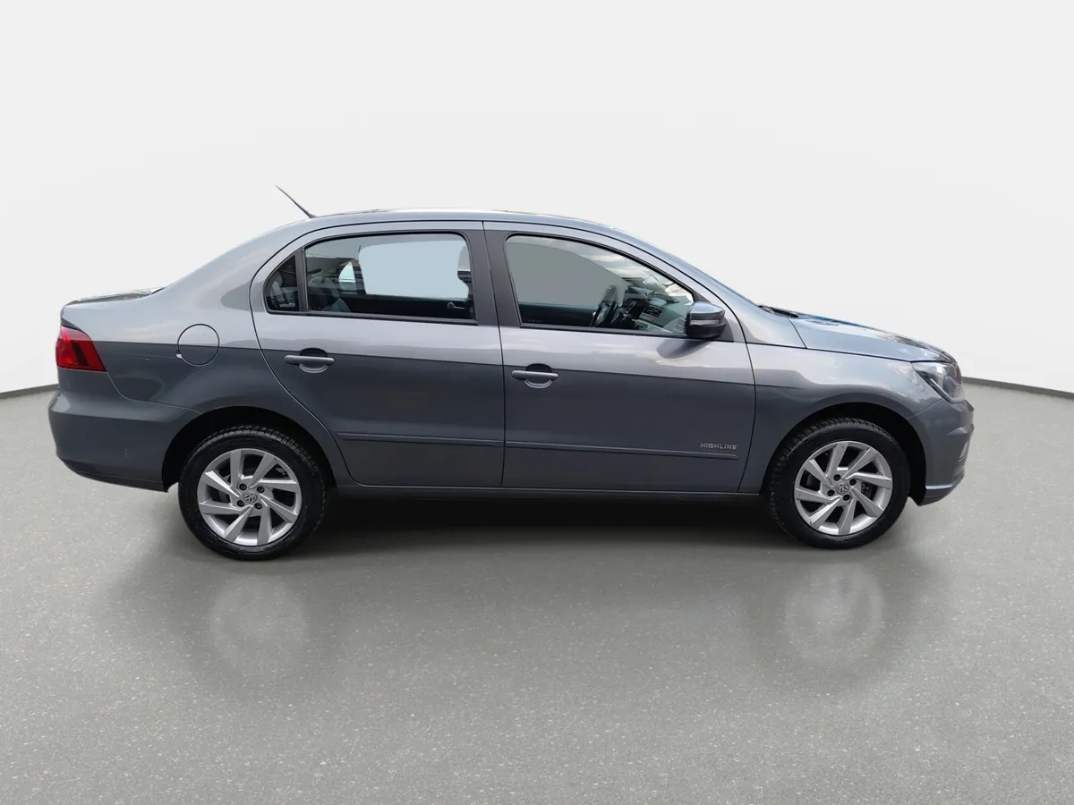 Volkswagen Voyage Nuevo 1.6 Highline Mt 4p año 2021