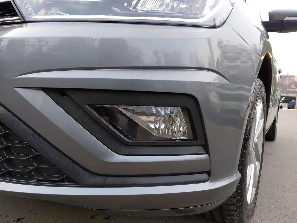 Volkswagen Voyage Nuevo 1.6 Highline Mt 4p año 2021
