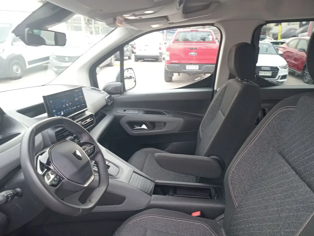 Peugeot Rifter 1.5 Allure Bluehdi Diesel 130hp 4x2 Eat8 5p año 2025